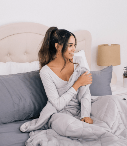 Top 7 Benefits of Sleeping With a Weighted Blanket