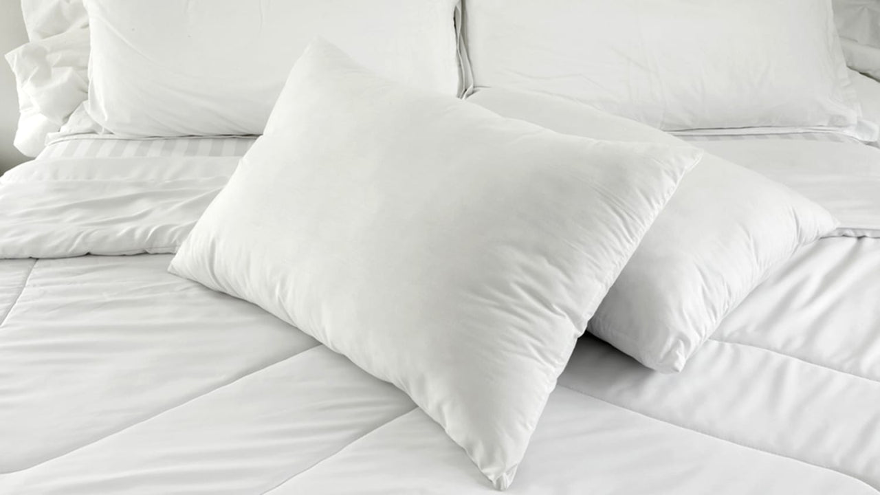 The Ultimate Guide for Cleaning Your Pillows: Tips and Recommended Products