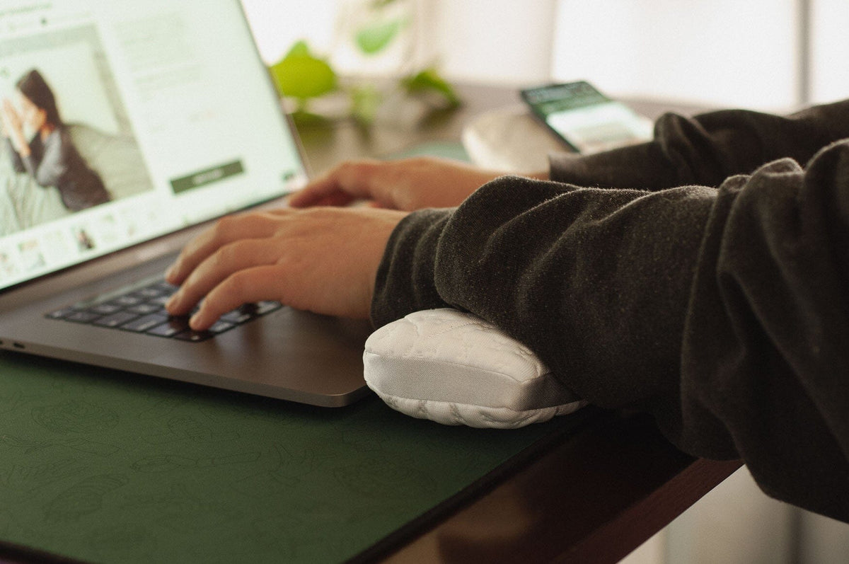 Easy Breather Mini Pillow Nest Bedding®