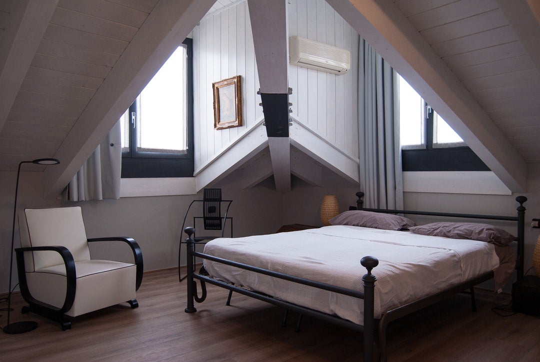 Is Sleeping Without a Box Spring Beneficial to Your Health?