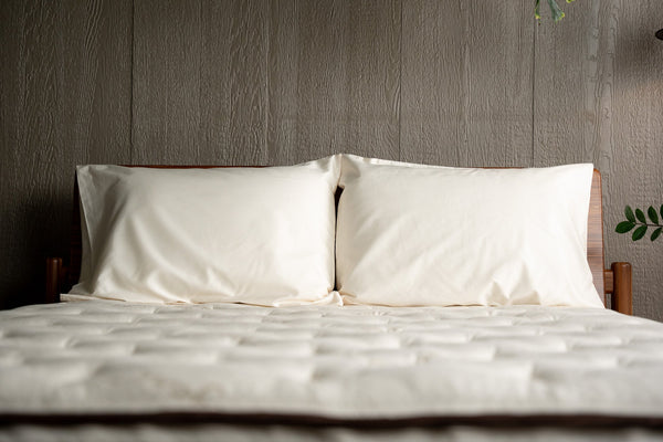 Bed with pillows