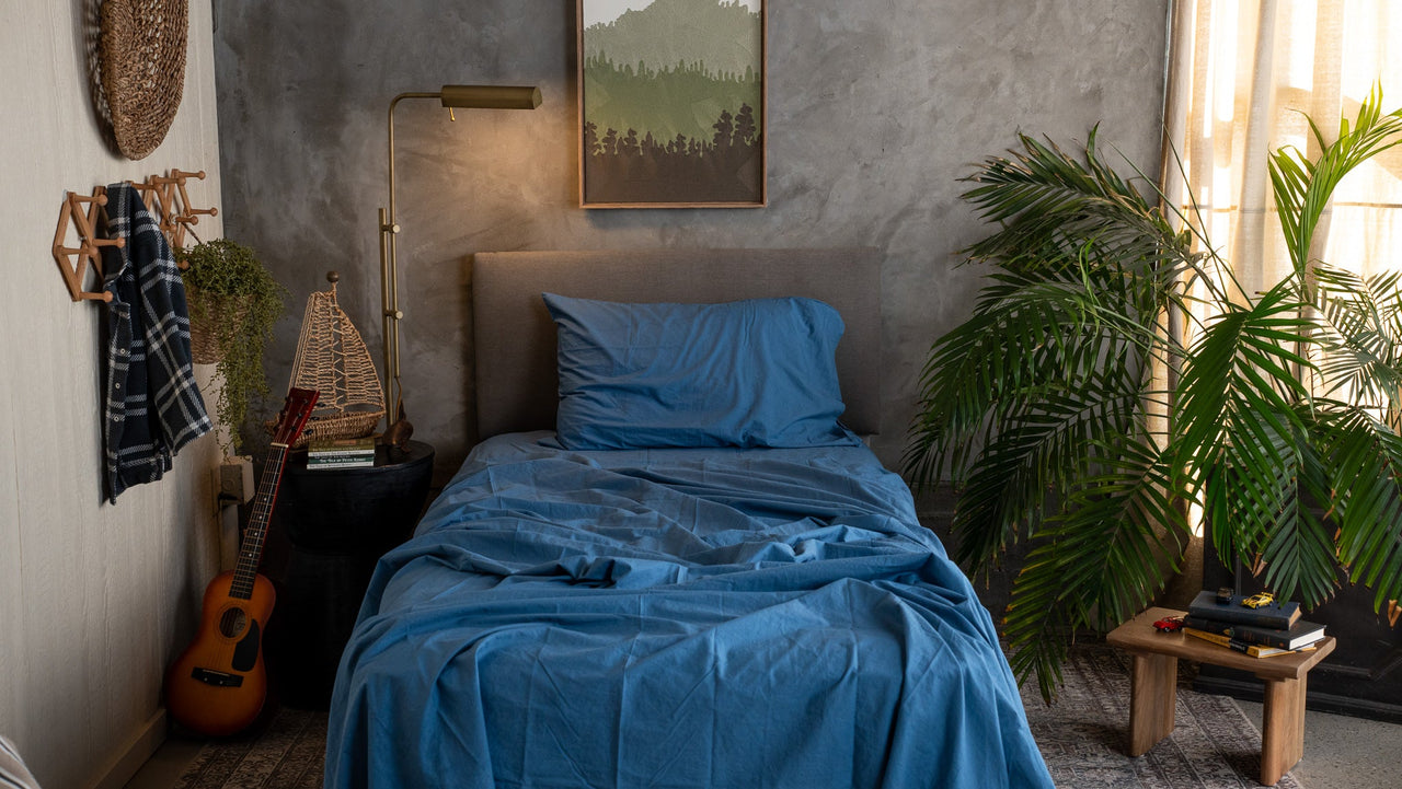 Indigo Kids Crinkle Percale Organic Cotton Sheet Set in a boy's bedroom