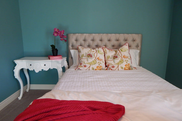 Stay Toasty: How to Choose a Comforter for Colder Weather