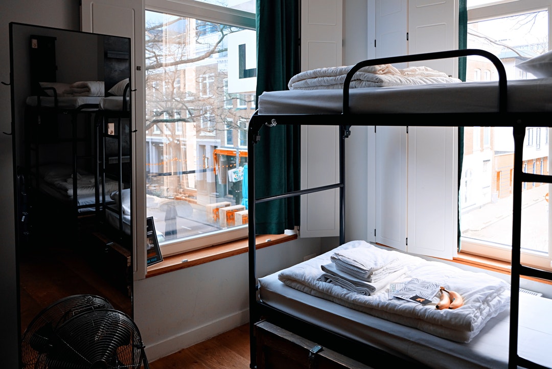 Back to School: Decorate Your Dorm Room on a Budget