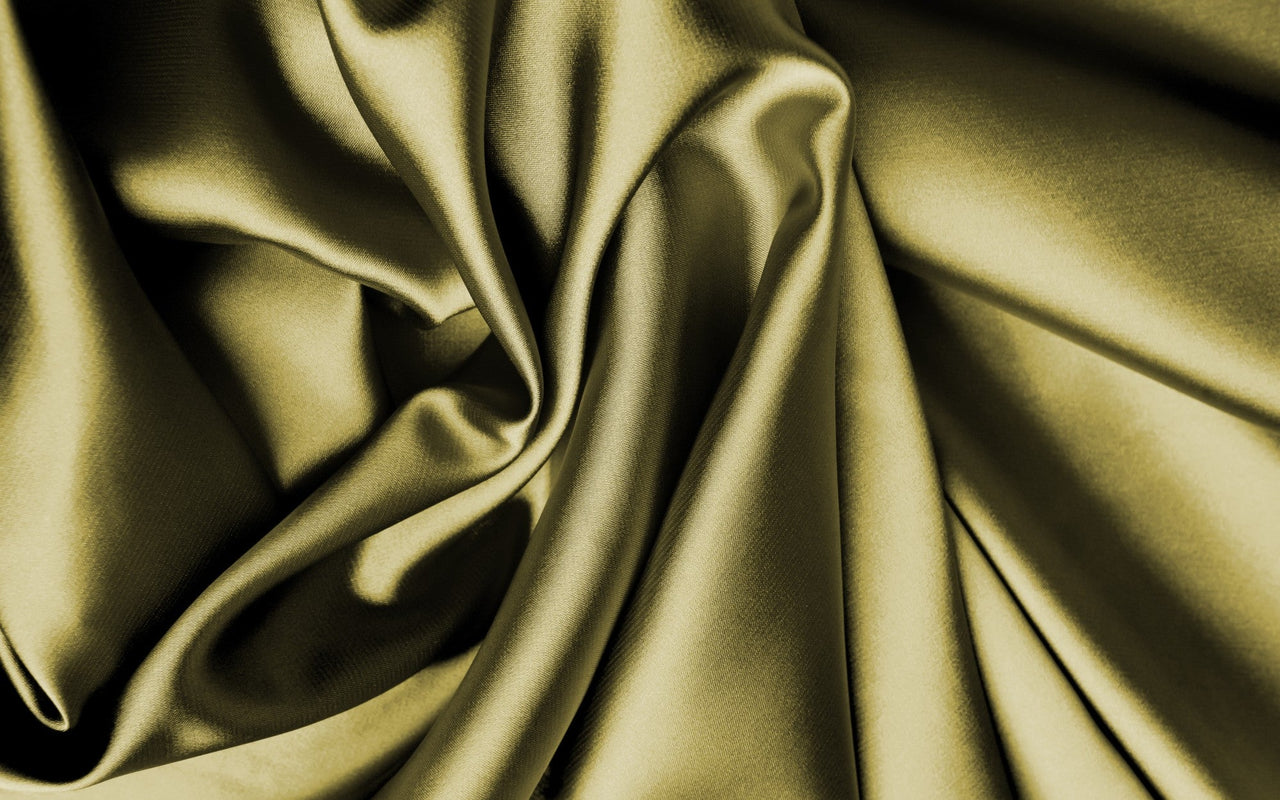 Caring for Silk Comforters: The Key Things to Know