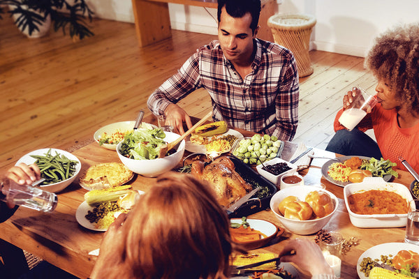 Crafting a Farm-to-Table Friendsgiving Menu: Embracing Organic Ingredients