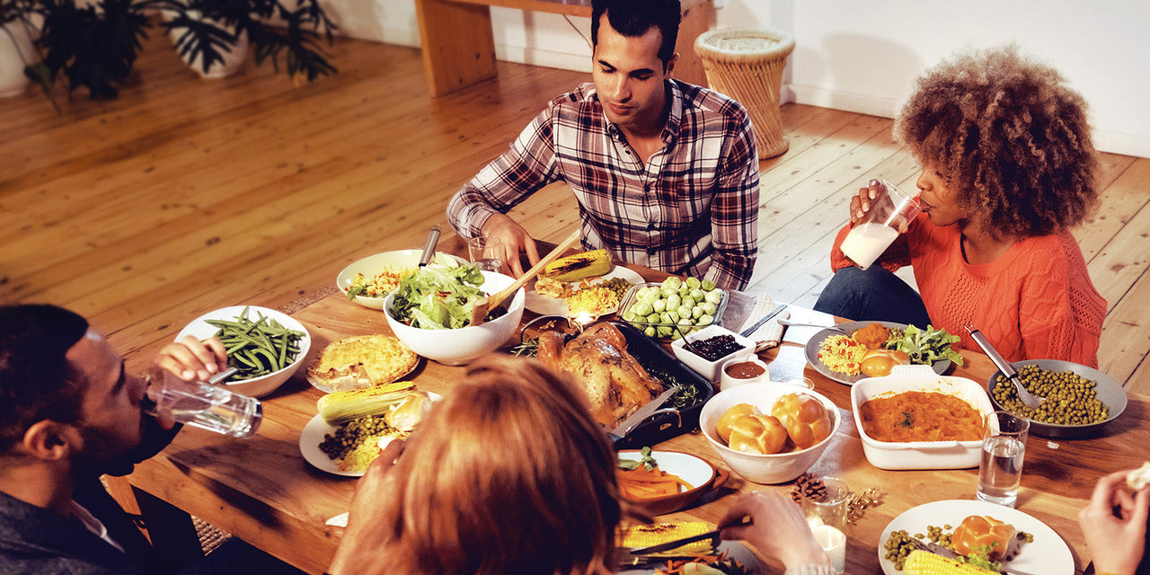Crafting a Farm-to-Table Friendsgiving Menu: Embracing Organic Ingredients