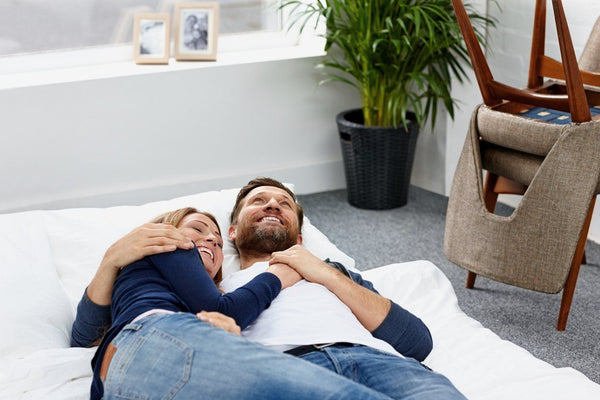 mattress on the floor, nest bidding mattress company