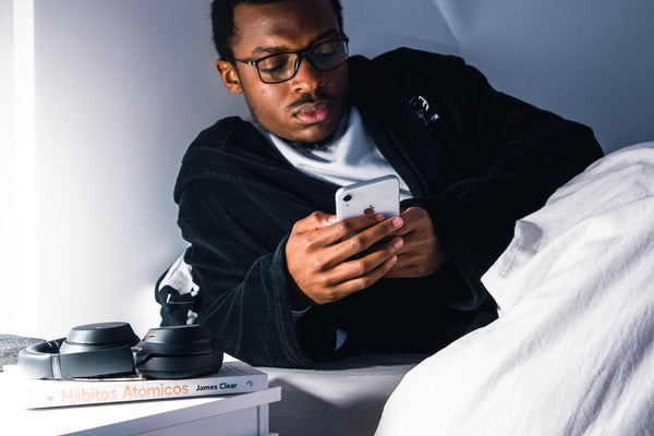 6 Bad Sleeping Habits to Break in 2022