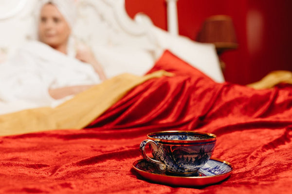 What Are the Benefits of Using Silk Comforters?
