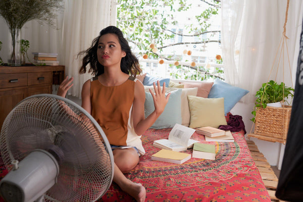 How to Stay Comfortably Cool During Warmer Spring Days