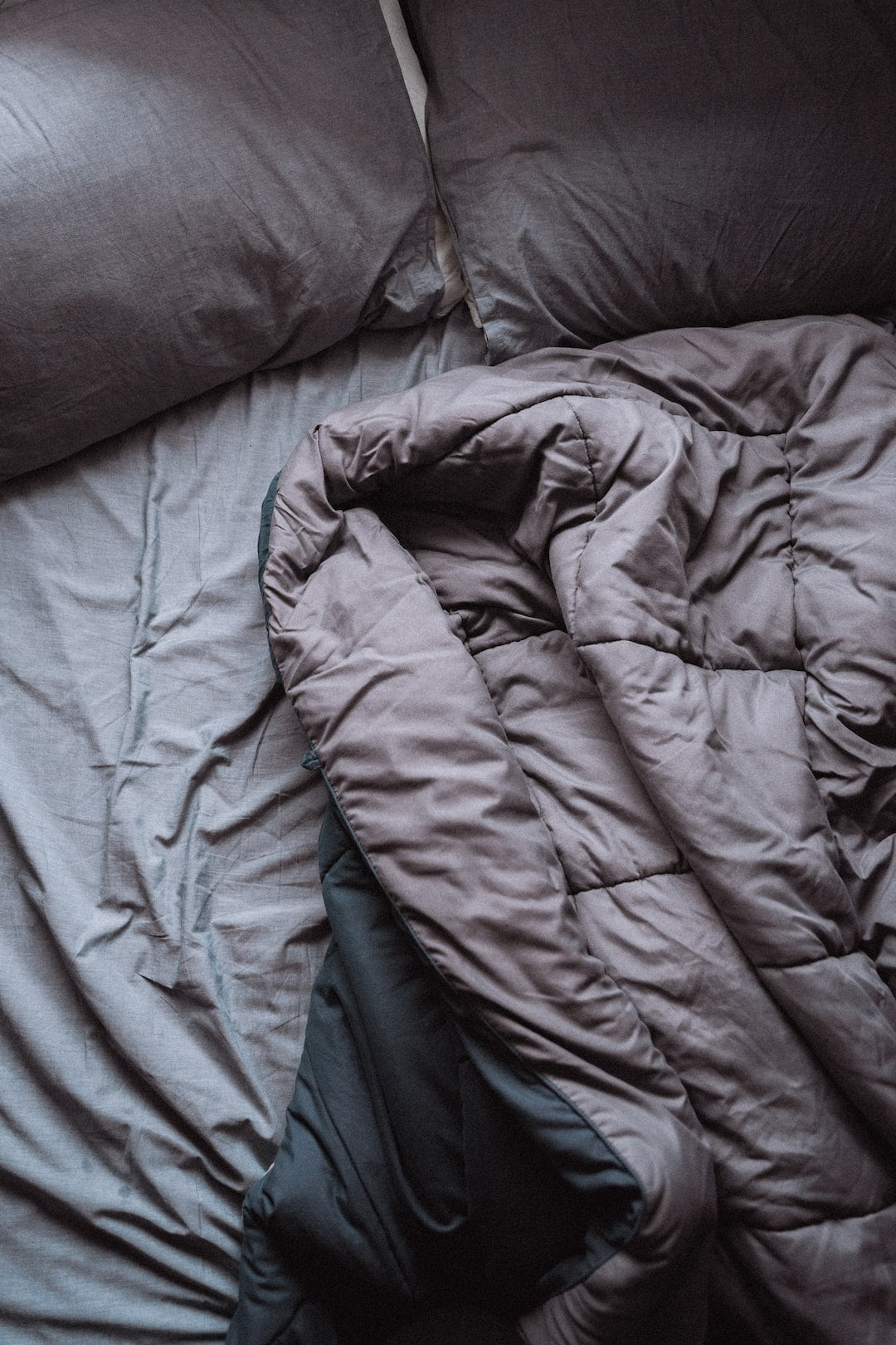 The Benefits of Weighted Blankets for Cold Nights