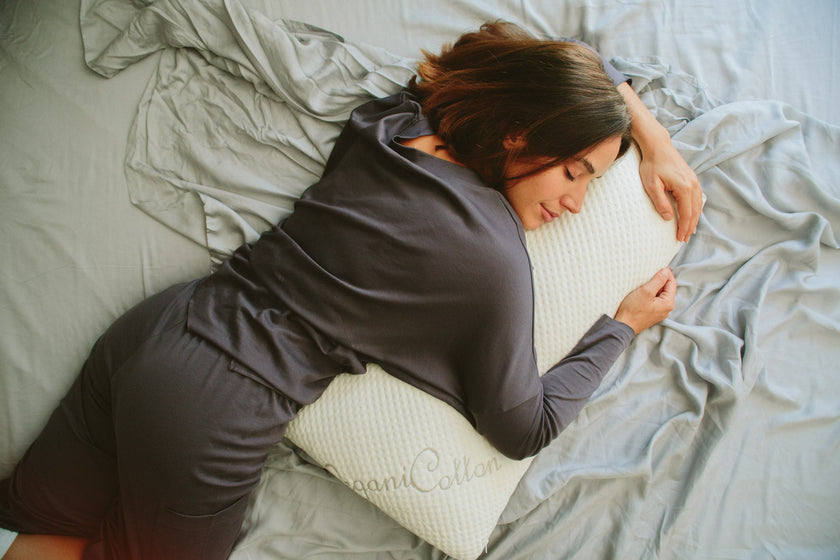 woman sleeping on easy breather pillow